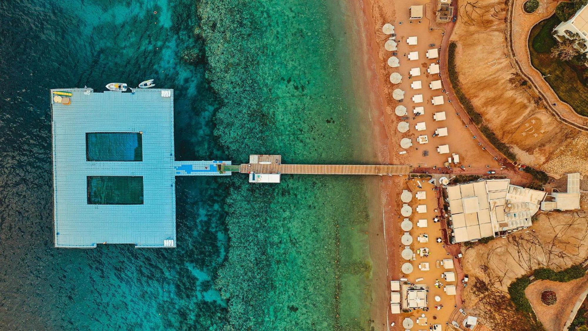 Domina Coral Bay Resort, Diving , Spa & Casino Sharm el-Sheik Eksteriør bilde Aerial view of the Red Sea